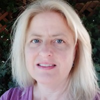 Joy Iversen