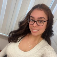 Adiaris Flores