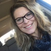 Julie Arnold