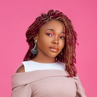Adaora Akaemeuwa