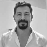 Oscar López