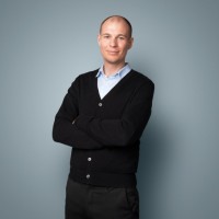 Nils Holdt
