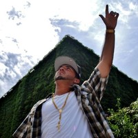 Johnny Vega
