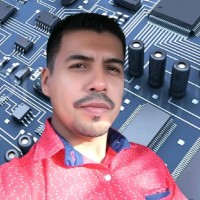 Raúl Auces