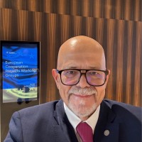 Aleksander Maksimenkov