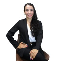 María León