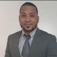 Robert Hernández