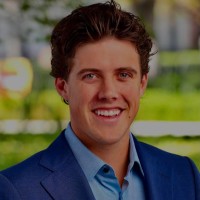 Sean Holt