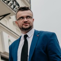 Kamil Kuźniar