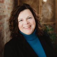 Ingrid Kundinger, Mba