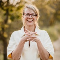 Anna B. Kanneworff