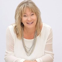 Holly Klos