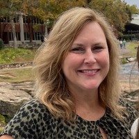 Elizabeth Walls