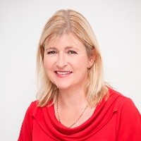 Lynda Hamilton