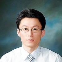 최태석