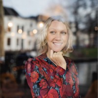 Myrna Lemmen