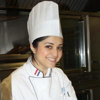 María Mora
