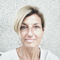 Angela R.