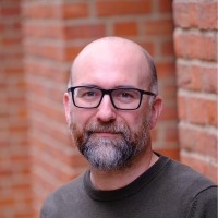 Simon Francis