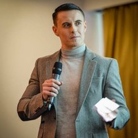 Jonathan Magill