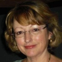 Holly T. Lowe