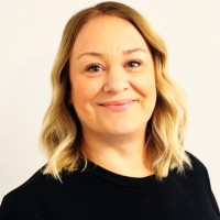 Suzanne Moss