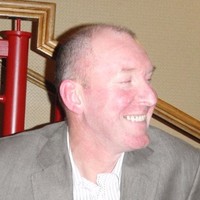 Les Moore