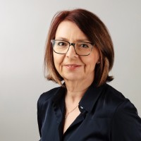Lynn Postle