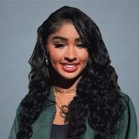 Riana Lee