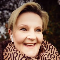 Fiona Holland