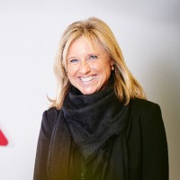 Nadia Carobbio Réceptionniste Cofinimmo