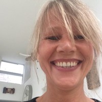 nicole riet