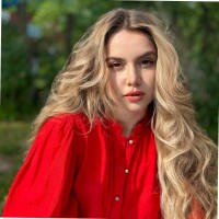 Karina Kombarova