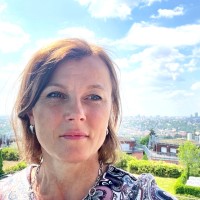 Ilona Džerengová