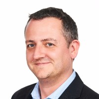 Simon Frost