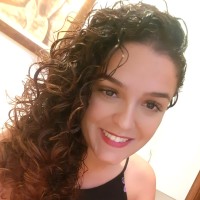 Letícia G. Araújo