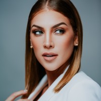 Anouk Eman