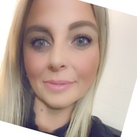 Narelle B.