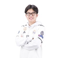김동균