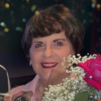 Carol Helmer