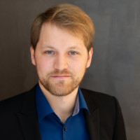 Matthias J. Müller