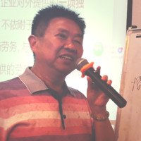刘明华