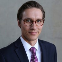 Stephan Bruns