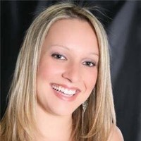 Tainá Fassbinder Duarte