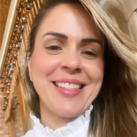 Lara Pinheiro