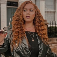 Sophie Groves