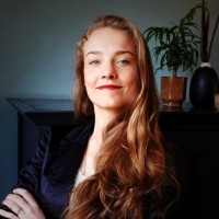 Joanne Gerges - Van De Geer