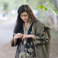 Abida Hussain