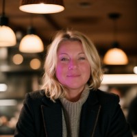Suzanne Kane