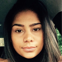 Chloé Bache